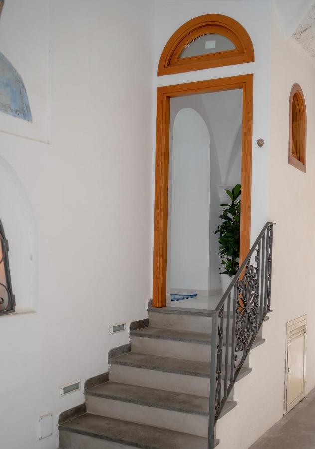 Suite Posterus 5 Capri Exterior photo